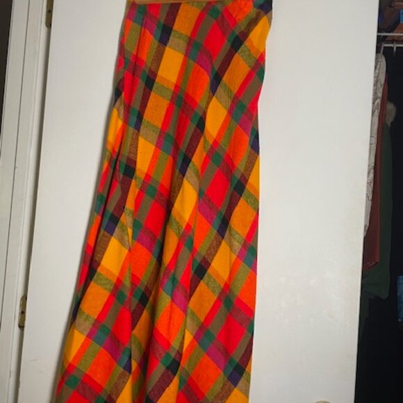 25" Waist Vintage Wool Skirt - Picture 2 of 4